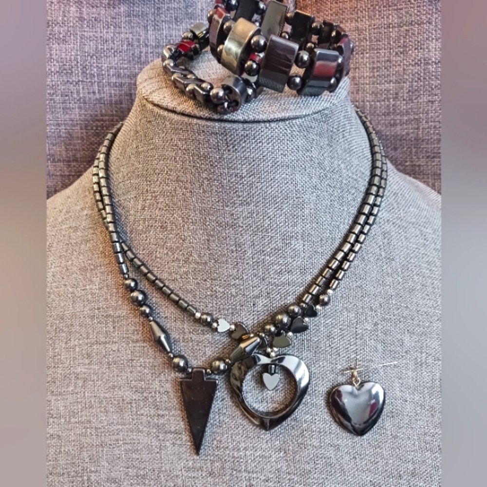 5pc Hematite! Necklaces,  Heart charm,  Bracelets